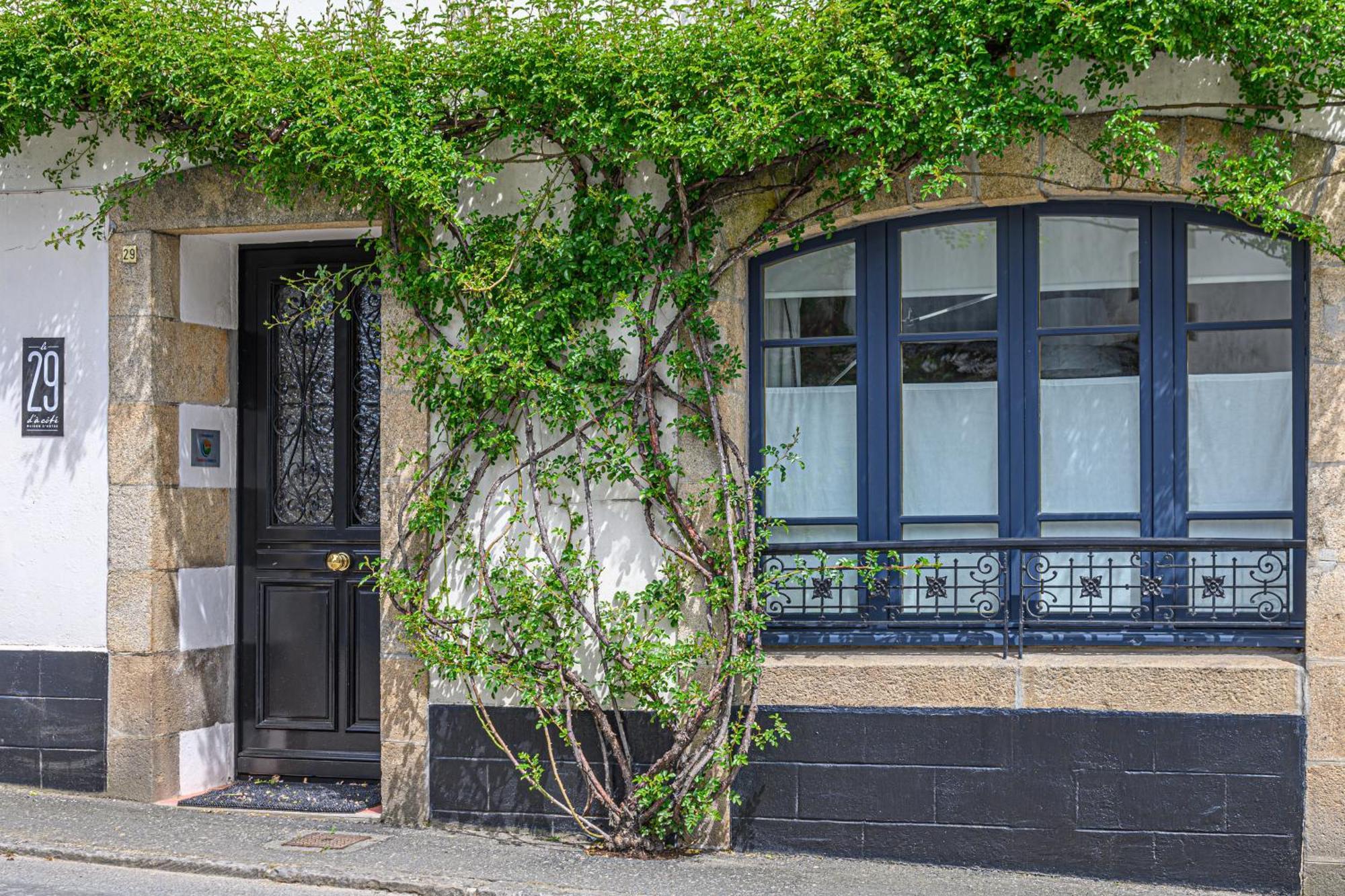 Le 29 D'A Cote Bed and Breakfast Pont-Croix Eksteriør billede